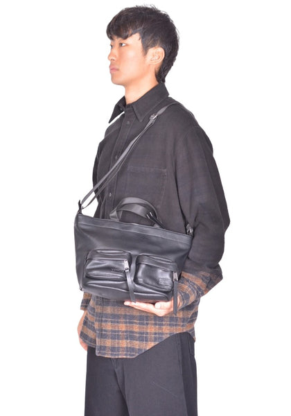 EGONLAB x EASTPAK EGON TOTE S FAUX LEATHER BLACK FW26 | DOSHABURI Shop
