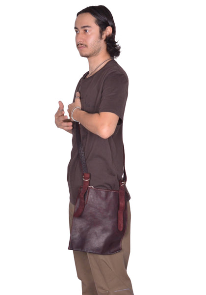 GUIDI FT2 SOFT HORSE FULL GRAIN FLAT CROSSBODY BAG BROWN | DOSHABURI Online Shop