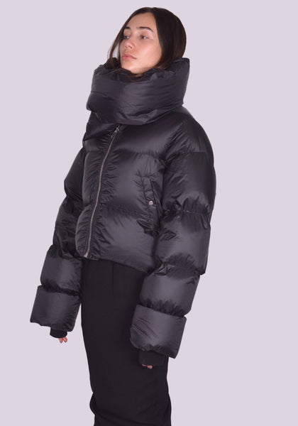 RICK OWENS FUNNEL DOWN JACKET BLACK FW24 | DOSHABURI Online Shop