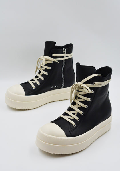 RICK OWENS MEN MEGA BUMPER SNEAKERS BLACK/MILK FW26 | DOSHABURI Shop
