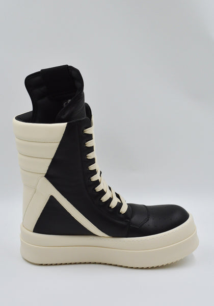 RICK OWENS MEN MEGA GEOBASKET BLACK/MILK SS25 | DOSHABURI Shop