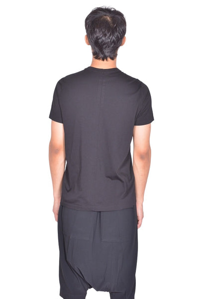 RICK OWENS MEN SHORT LEVEL T-SHIRT BLACK FW26 | DOSHABURI Online Shop