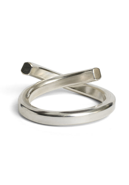 WERKSTATT MÜNCHEN M1245 RING EMBRACE FINE SILVE | DOSHABURI Shop