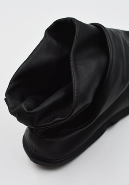 CAMPER x ISSEY MIYAKE K300539-001  PEU FROM LEATHER ANKLE BOOTS BLACK