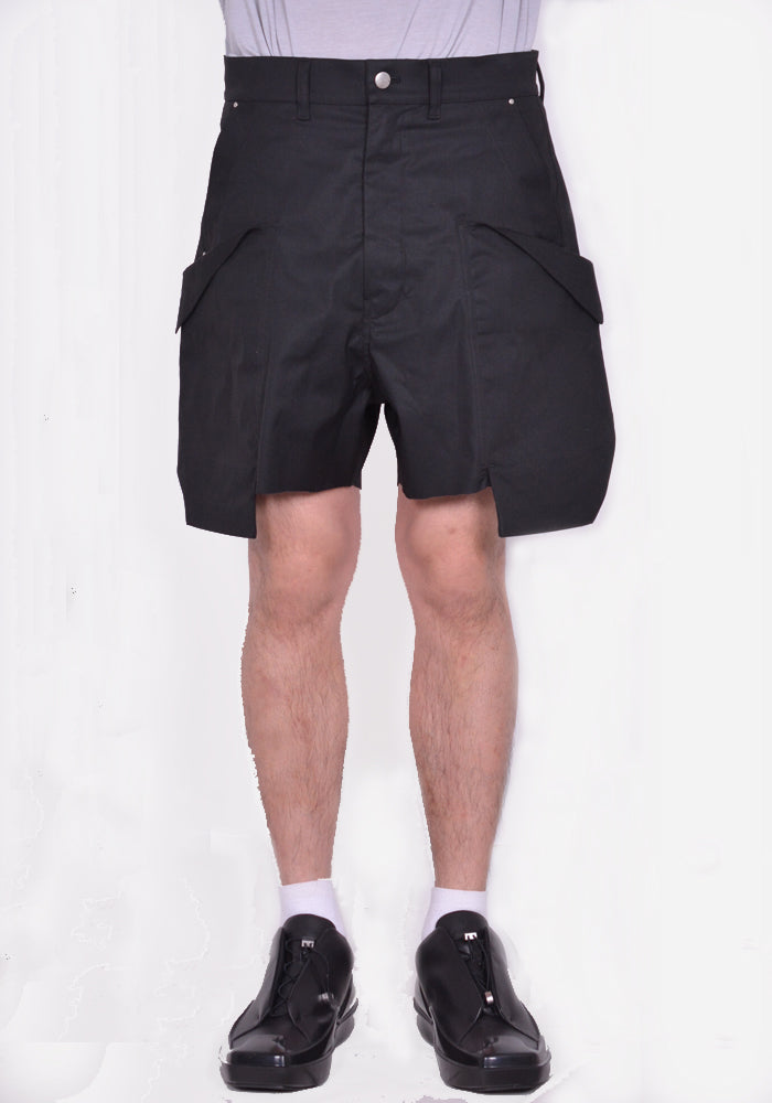 RICK OWENS MEN RR01D3322 TE 09 STEFAN CARGO SHORTS BLACK SS24 | DOSHABURI Online Shop