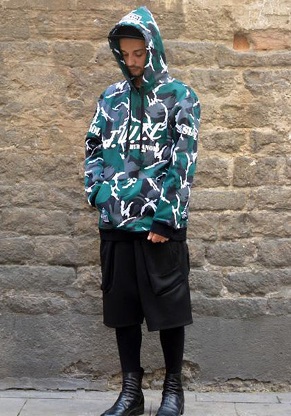 KTZ CAMOUFLAGE HUMANOID HOODED SWEATSHIRT | 50% Off-Sale | Doshaburi Shop