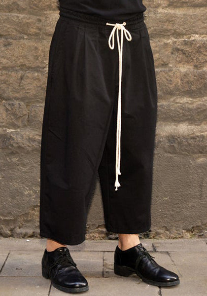 YUIKI SHIMOJI UNISEX CROPPED WIDE PANTS BLACK-DOSHABURI Online Shop