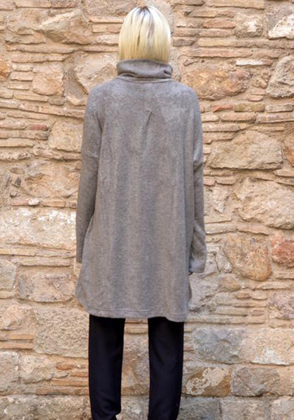 UJOH TURTLE NECK KNIT TUNIC SWEATER GREY | 50%OFF SALE | Doshaburi Online Outlet