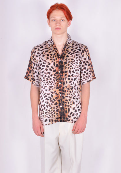 ENDLESS JOY SHORT SLEEVE SILK SHIRT LEOPARD FW21 | DOSHABURI Shop