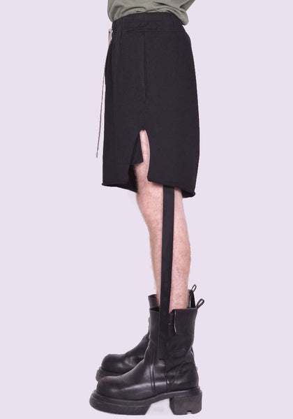 RICK OWENS DRKSHDW TRUCKER CUT OFFS SHORTS BLACK SS23 | DOSHABURI Online Shop　