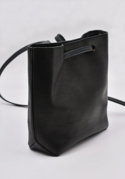 GUIDI GD08 GROPPONE FULL GRAIN LEATHER BAG BLACK | DOSHABURI Online Shop