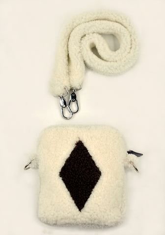 STEFAN COOKE SCAW21BA1 SMALL SHEARLING BAG CREAM/BROWN FW21 | DOSHABURI Online Shop